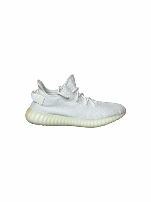 Pre Loved Yeezy cream White Sneakers