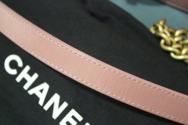 Chanel Pink Flap bag - Image 7