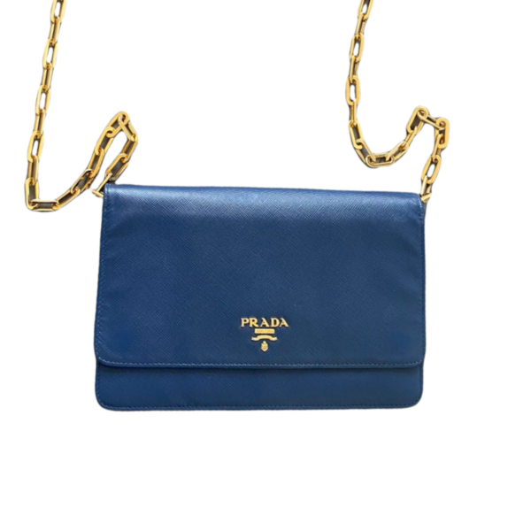 Prada Wallet on Chain