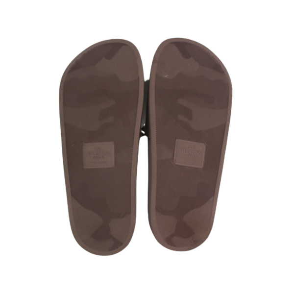 Valentino Rockstud Slide Sandals size 39 EU - Image 2