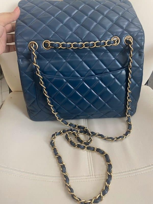 Chanel Lambskin Jumbo Single Flap Bag - Image 2