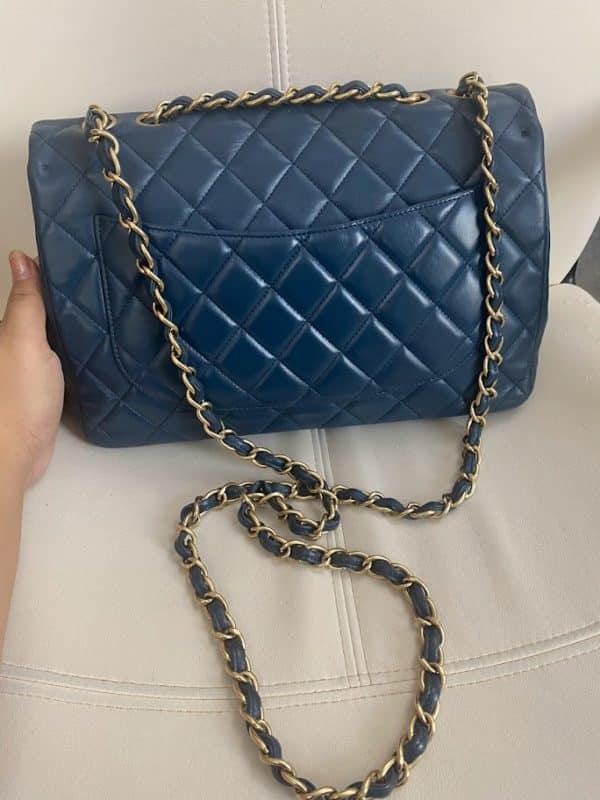 Chanel Lambskin Jumbo Single Flap Bag - Image 4
