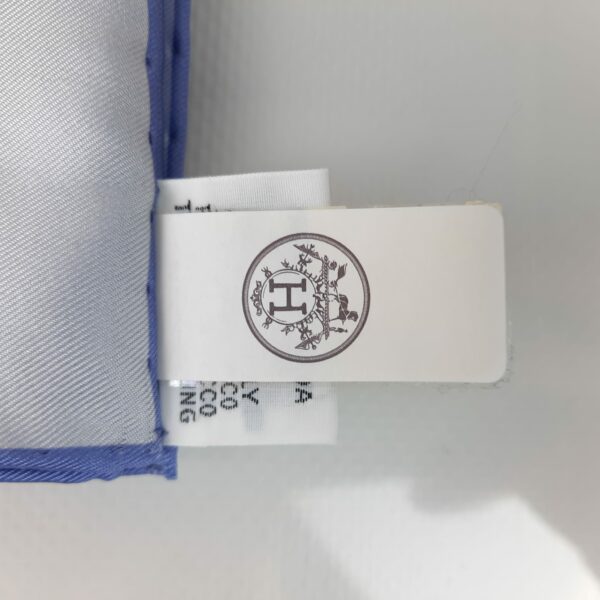 Hermes Epaulettes de Gala Double Face Silk Scarf 90 - Image 5