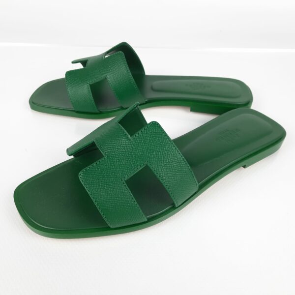 Hermes Oran Vert Cactus Sandals Size 38 EU - Image 2