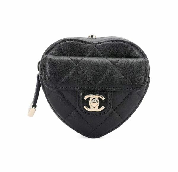Chanel Supermini Heart Headphone Bag 22s