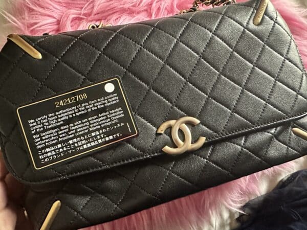 Chanel Flap Bag - Image 3