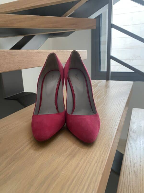 Sergio Rossi suede heels size 39 EU - Image 2