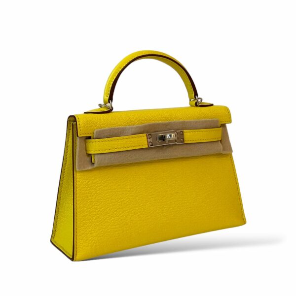 Hermes Mini Kelly Lime Chevre PHW - Image 4