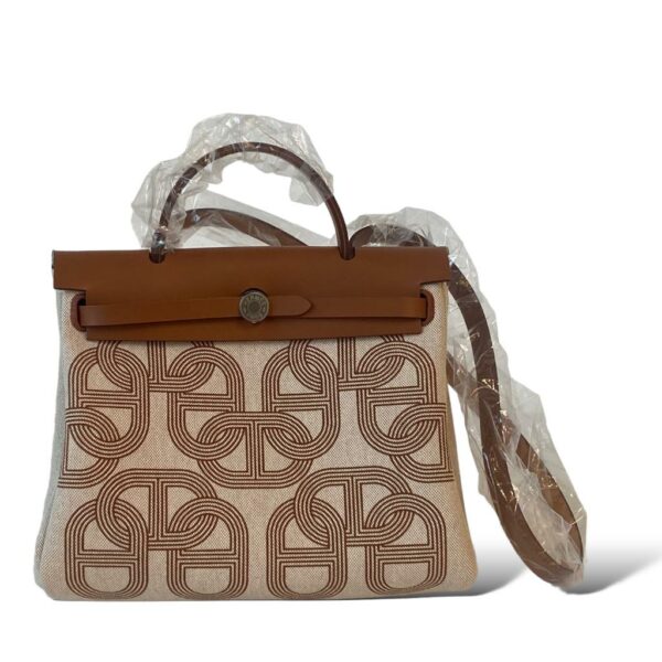 Hermes Herbag 31 Circuit 24 Gold/ Écru