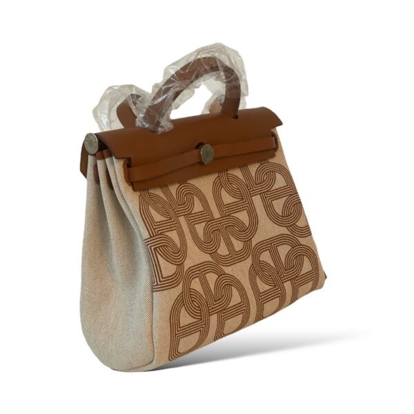 Hermes Herbag 31 Circuit 24 Gold/ Écru - Image 2