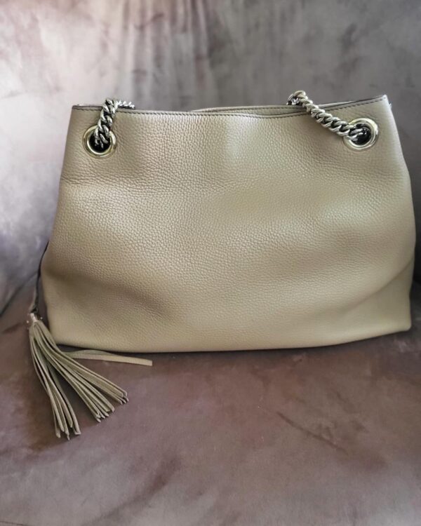 Gucci Soho Light Gold Medium Shoulder Bag - Image 3
