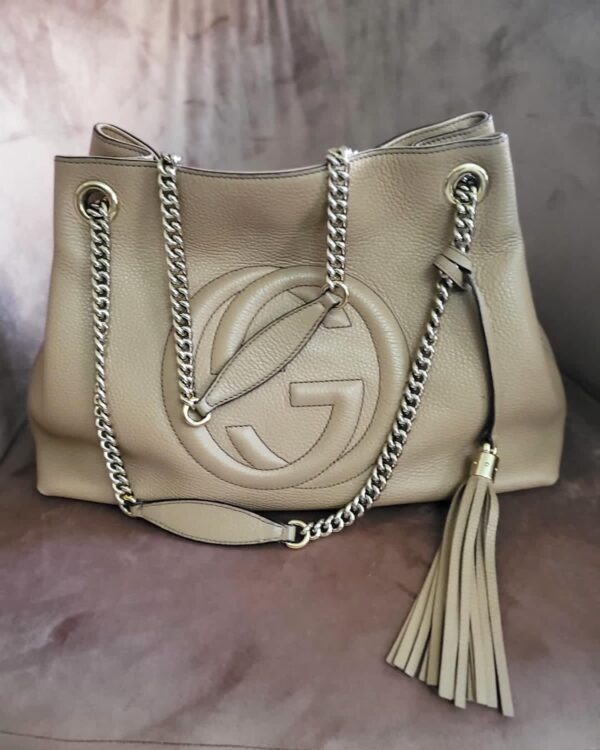 Gucci Soho Light Gold Medium Shoulder Bag - Image 2