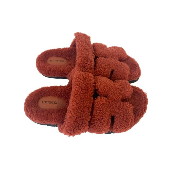 Hermes Chypre 38 EU Shearling Rouge De Turin - Image 2