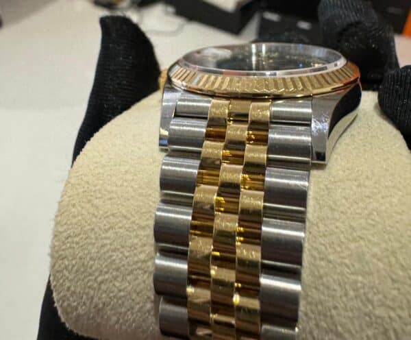 Rolex Oyster Perpetual Datejust 36mm 126233 Olive Green Dial With Diamond-Set Yellow Gold/Oystersteel - Image 6