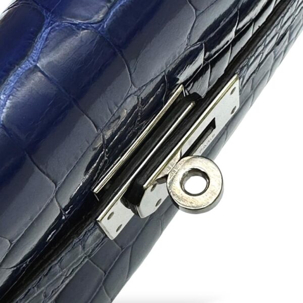 Hermes Kelly Bleu Saphir Shiny Croco PHW - Image 4