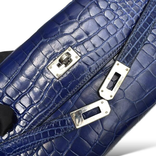 Hermes Kelly Bleu Saphir Shiny Croco PHW - Image 5
