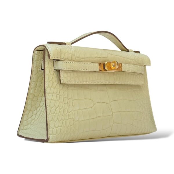 Hermes Kelly Pochette Vanille Matte Croco GHW - Image 2