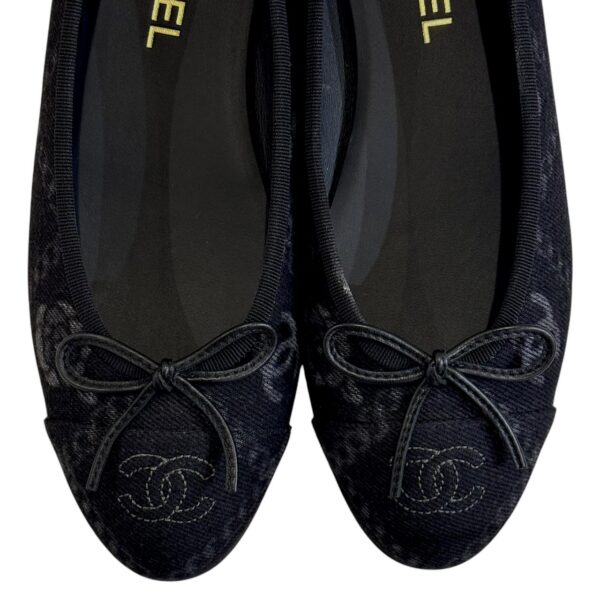 CHANEL Ballerina 39 EU Denim Bleu Flats - Image 4