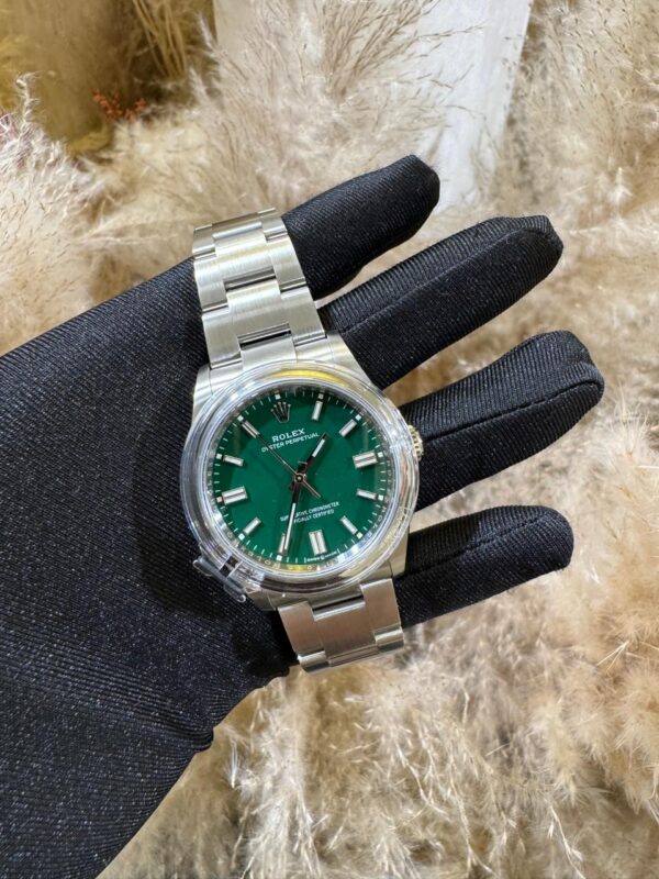 Rolex Oyster Perpetual 36mm 126000 Green Dial Oystersteel Oyster Bracelet - Image 2