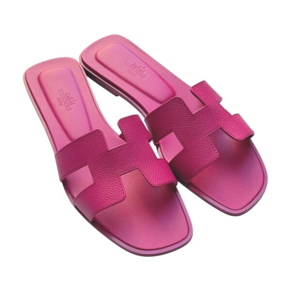 Hermes Oran 38.5 EU Rose Bougainvillier Sandals - Image 2