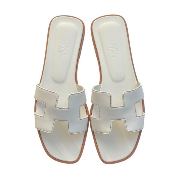 Hermes Oran 39 EU White Sandals