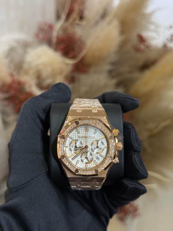 Audemars Piguet Royal Oak Selfwinding Chronograph 38mm 26715OR.ZZ.1356OR.01 - Image 2