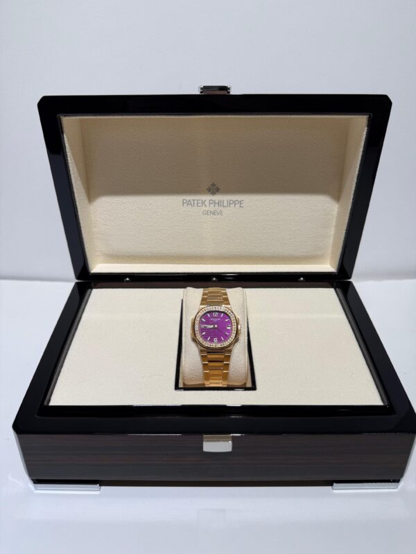 Philippe Patek Nautilus 7010/1R Quartz Rose Gold/Purple Dial With Diamonds - Image 3