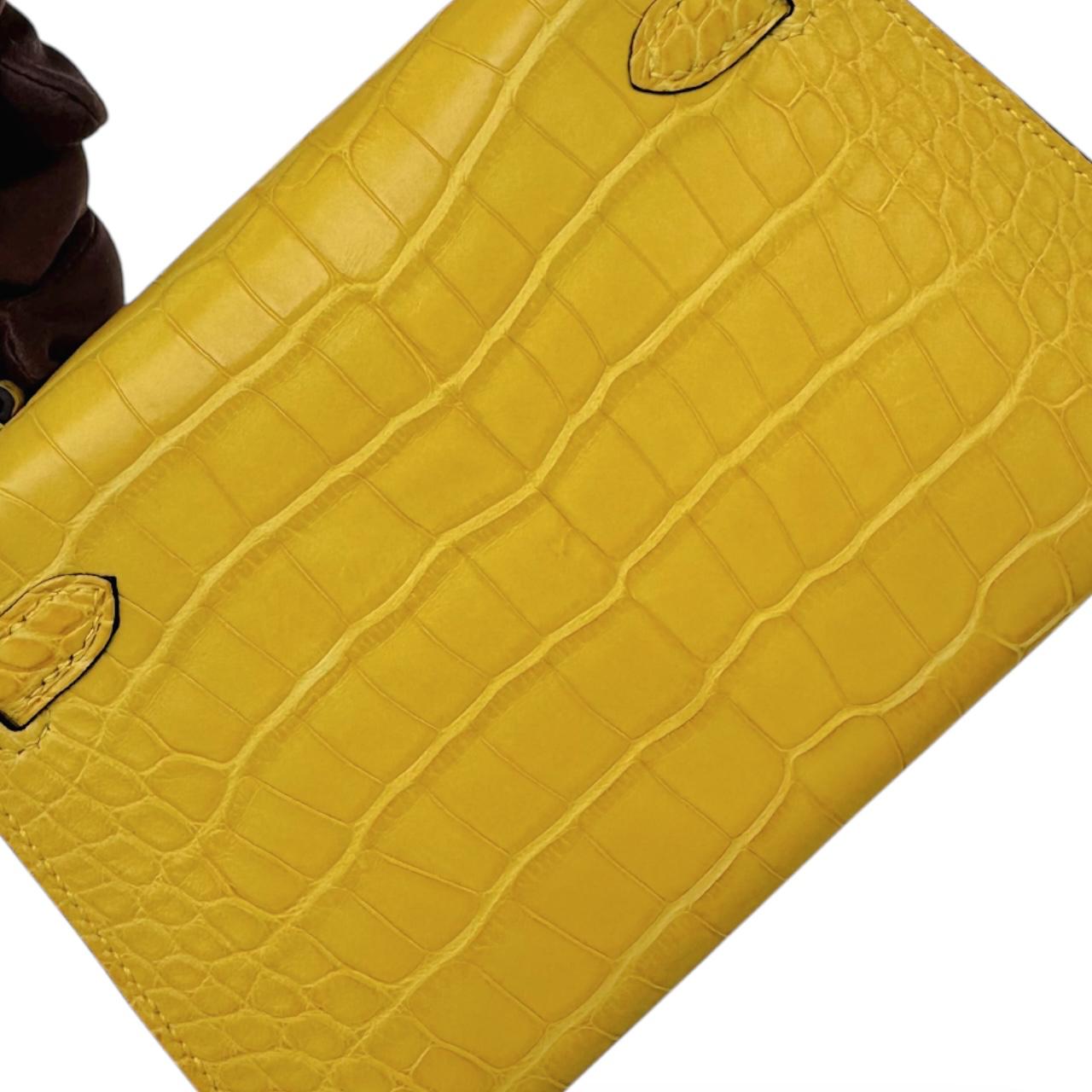 Hermes Kelly Mini Mimosa Alligator PHW - Image 6