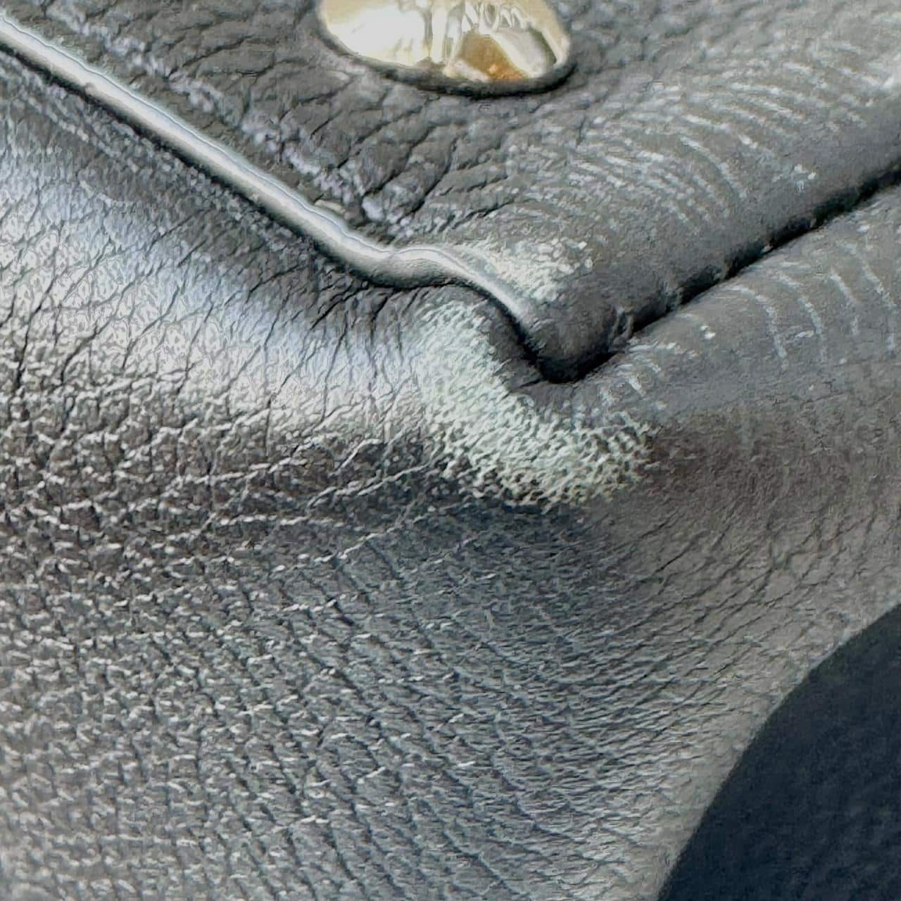 Louis Vuitton Black Leather LockMe Ever BB Bag - Image 12