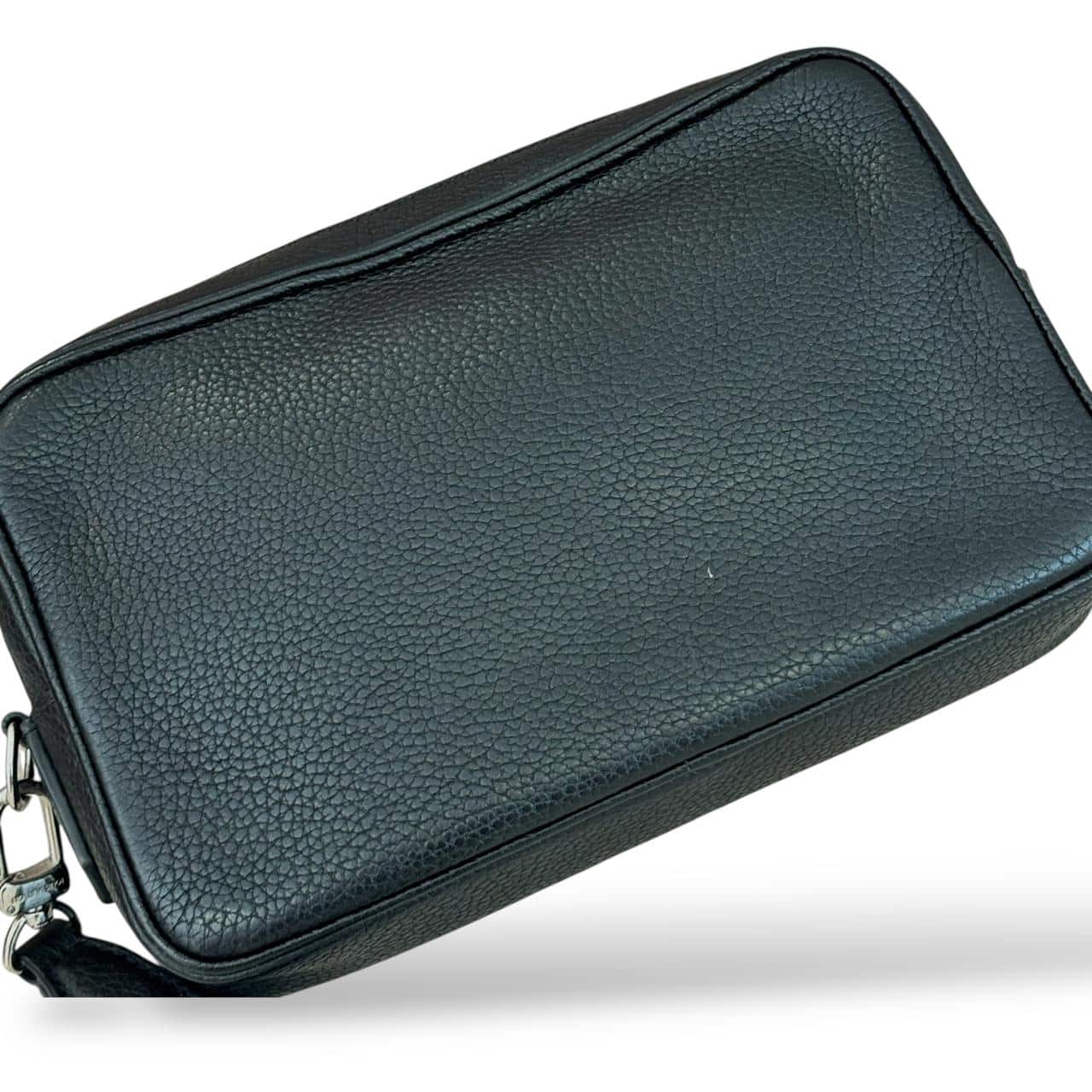 Louis Vuitton Kasai Clutch Taurillon Leather - Image 5