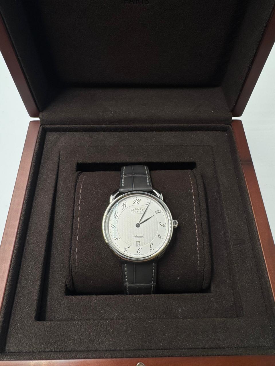 Hermes Arceau Graphite Alligator Strap 40mm Large Model Watch - Image 2