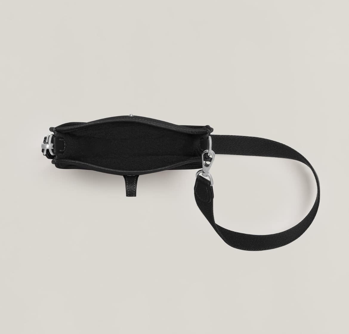 Hermès Mini Evelyne Black Clemence PHW - Image 5