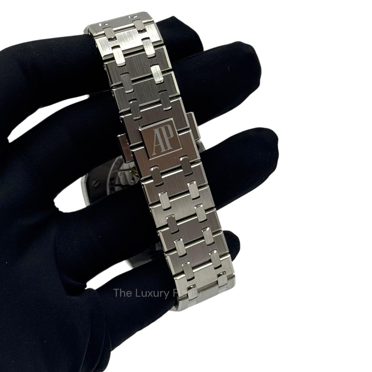 Audemars Piguet Royal Oak Selfwinding 37mm 15551ST.ZZ.1356ST.06 Stainless Steel Brilliant-Cut Diamonds Grey Dial - Image 4