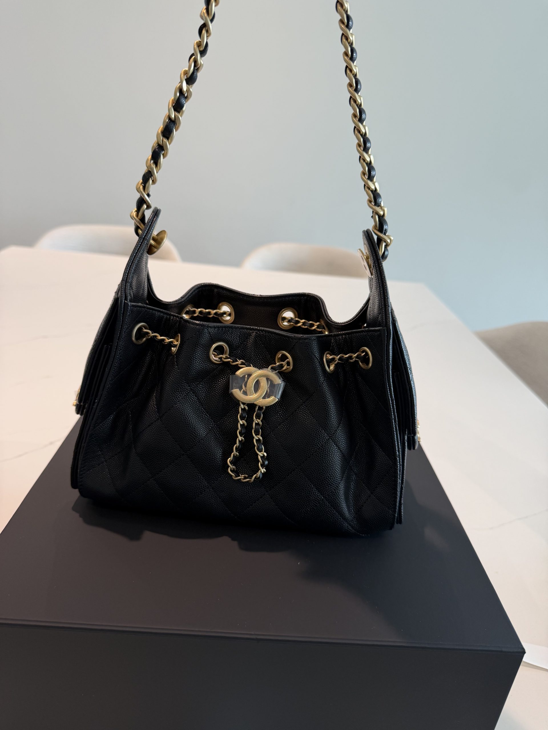 Chanel 25 Mini black – The Luxury Flavor